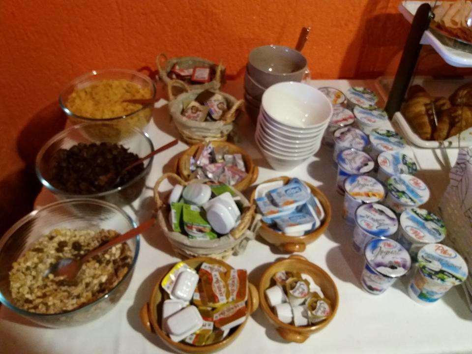 Bed And Breakfast Rogocana 라빈 외부 사진